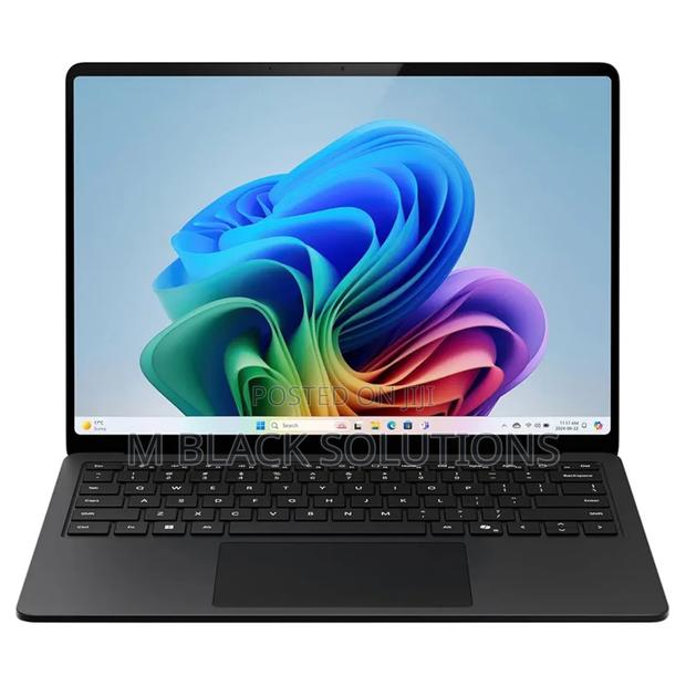 New Laptop Microsoft Surface 16GB Qualcomm Snapdragon X Elite SSD 512GB · Photo 1