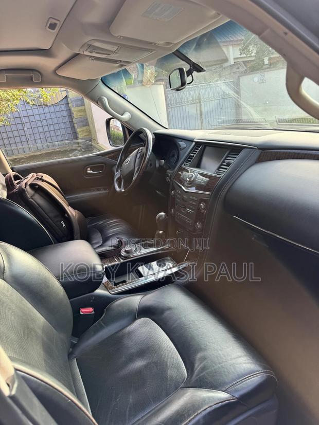 Nissan Patrol 2018 Black · Photo 5