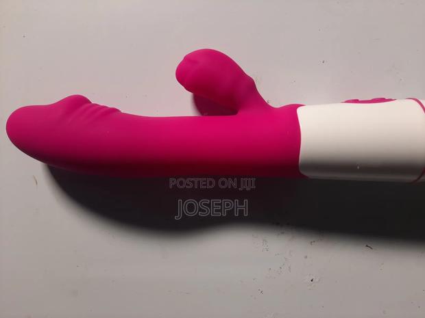 Dolphin Dildo Vibrator · Photo 2