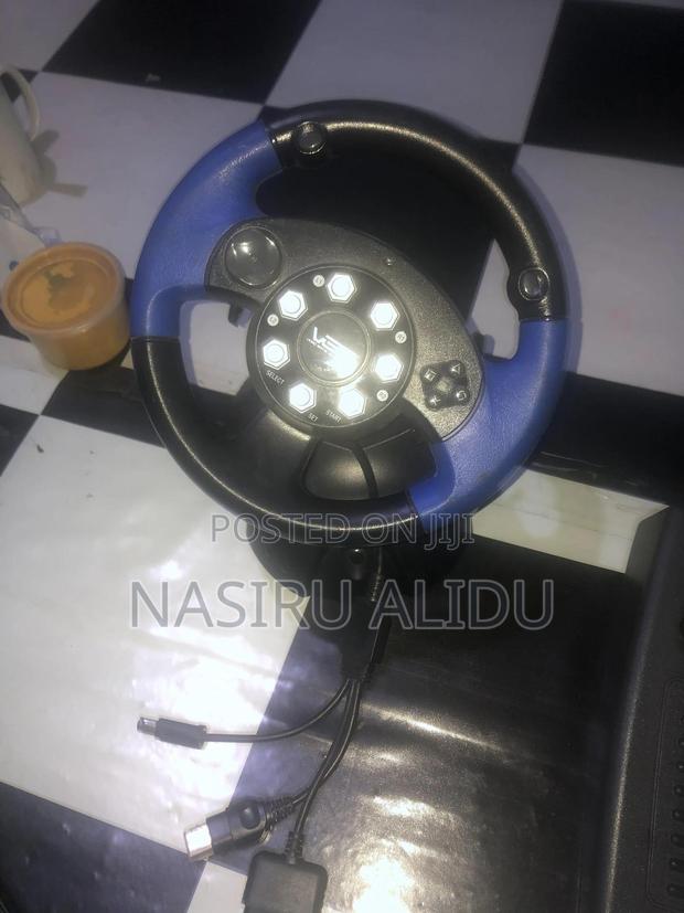 Steering Wheels Available For Ps2 Ps3 Xbox 360 And Pc · Photo 2