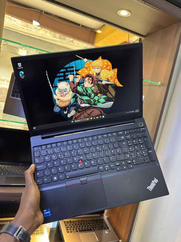 Laptop Lenovo Thinkpad E15 16GB Intel Core I7 SSD 512GB · Photo 2