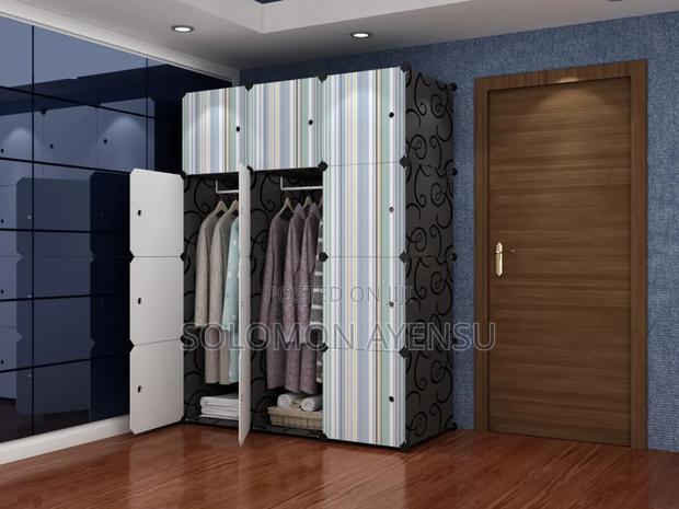 Quality 12 Cubes Plastic Wardrobe · Photo 1