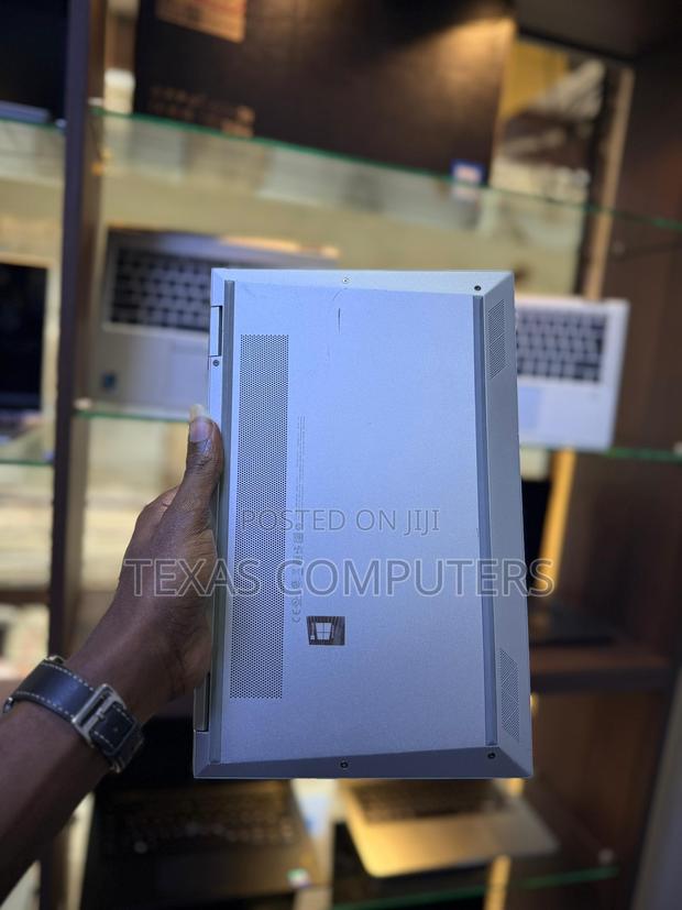 Laptop HP EliteBook 840 G8 16GB Intel Core I7 SSD 512GB · Photo 4