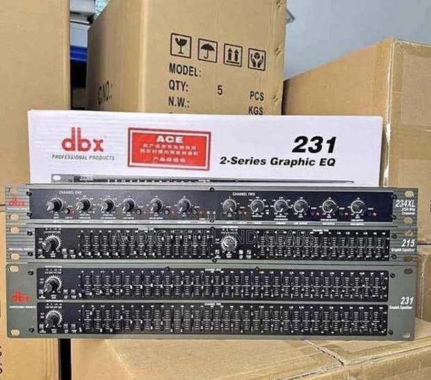 DBX 231 Graphic Equalizer · Photo 1