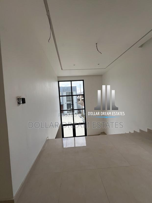 4bdrm Townhouse / Terrace in North Legon for rent · Photo 7