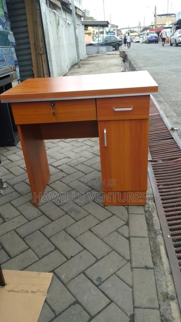 Office Table /Desk (80*60cm Size) · Photo 1
