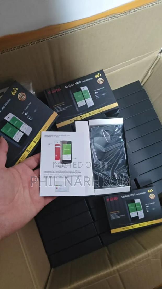 Dual Sim Pocket Mifi/Powerbank · Photo 2