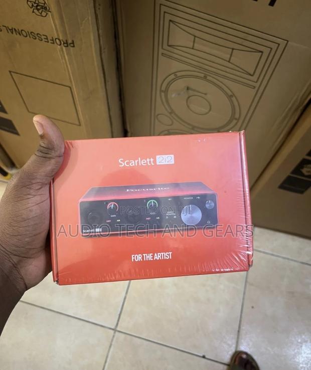 Focusrite Scarlet 2i2 3rd Gen Soundcard · Photo 1