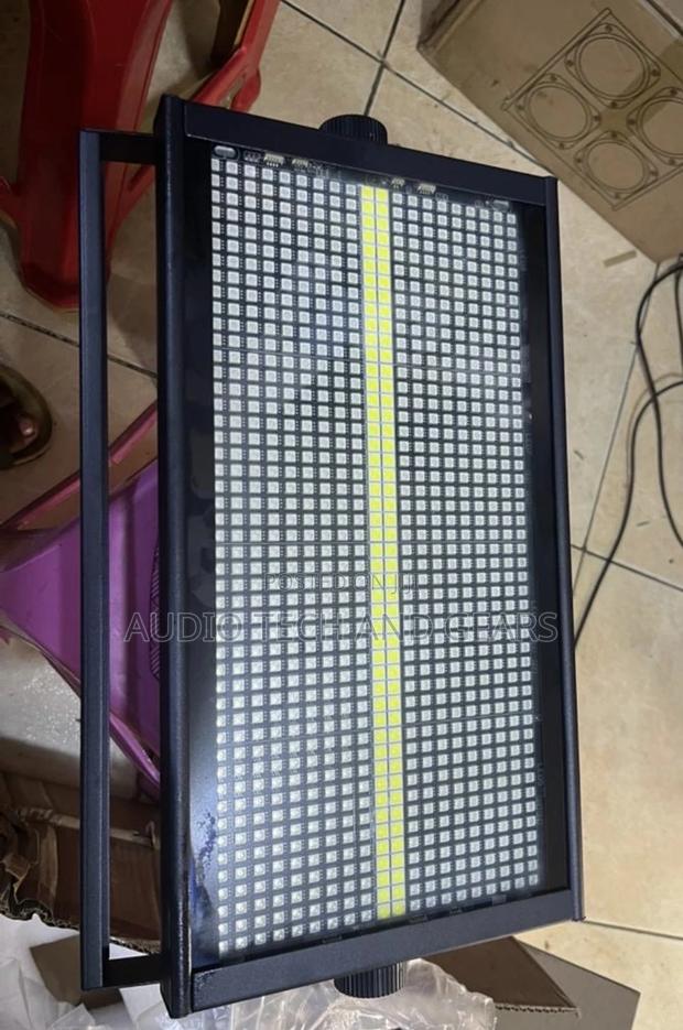 Sunny Strobe Led Strobe Lights {1000rgb+White} · Photo 3