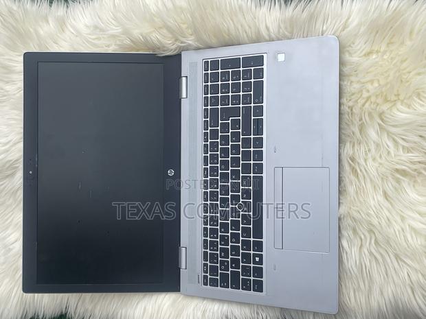 Laptop HP ProBook 450 G3 8GB Intel Core I7 SSD 256GB · Photo 1