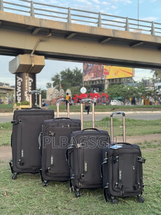 Material Trolling Traveling Bags 4 in 1 Xl/L/M/S Luggage · Photo 2