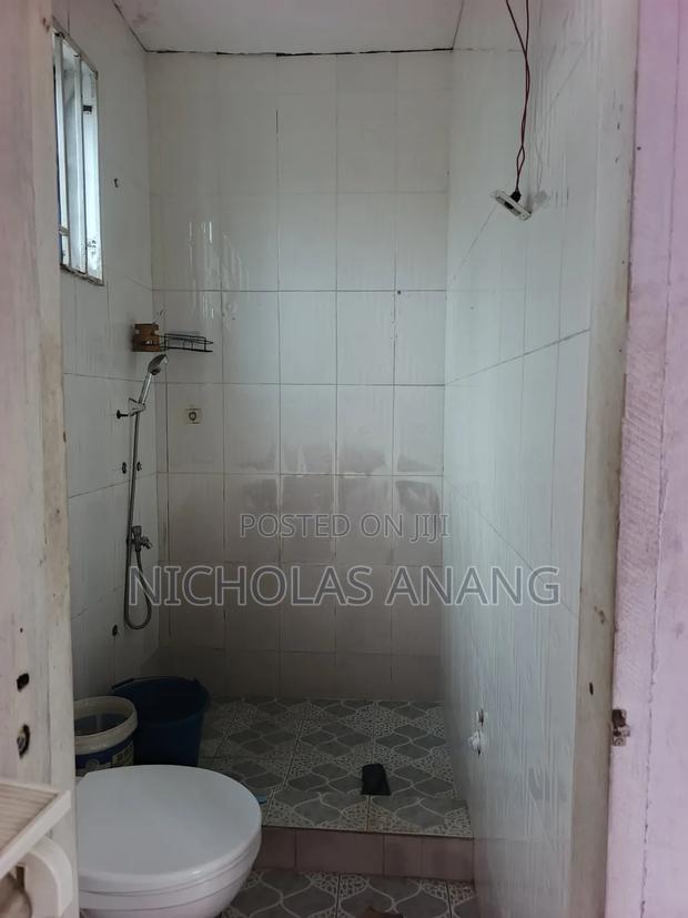 1bdrm Apartment in Dorns, New Town for rent · Photo 5