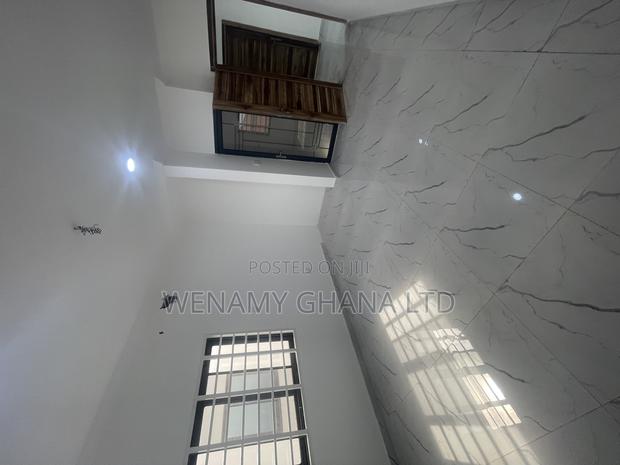 3bdrm Townhouse/Terrace in Accra for sale · Photo 4