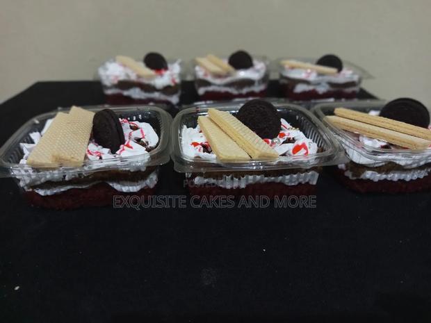 Cake Parfait - Medium