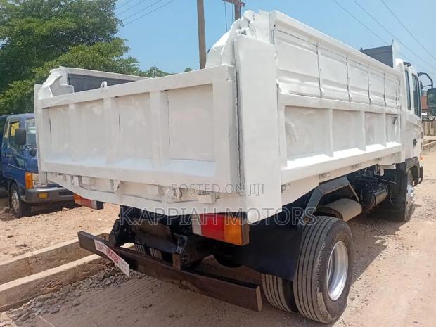 Tipper Truck · Photo 7