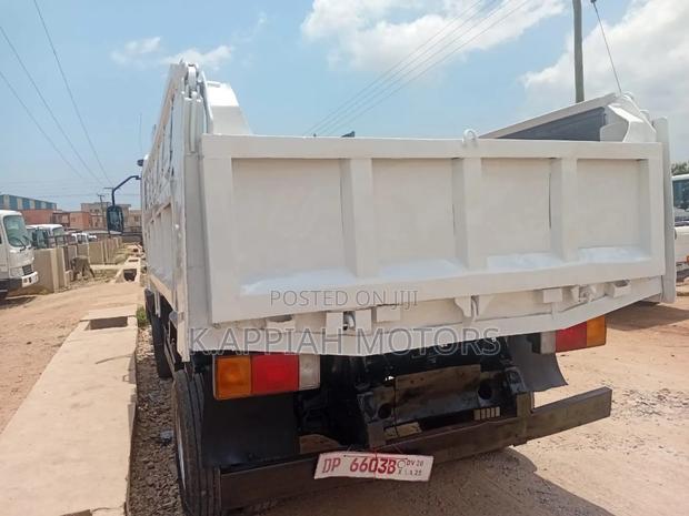 Tipper Truck · Photo 8