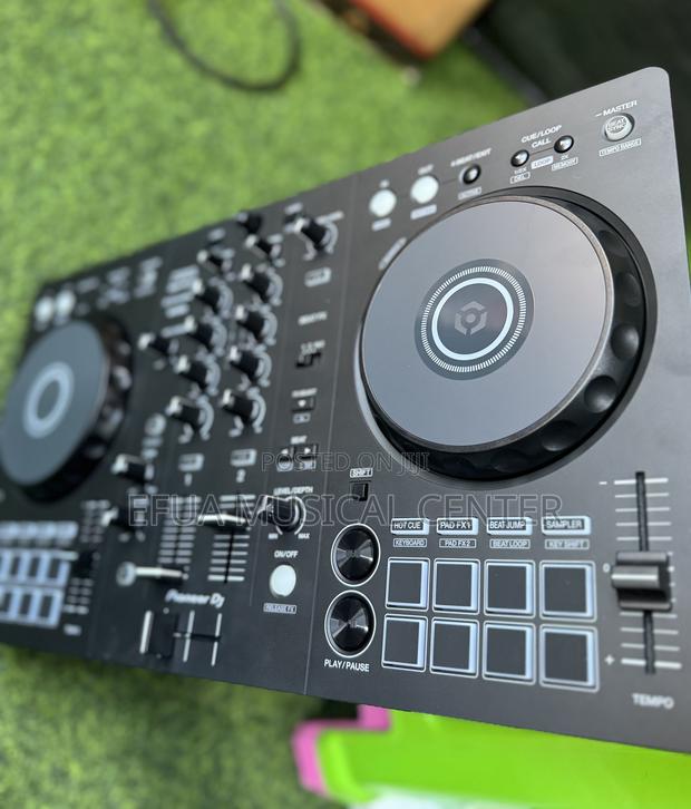 Pioneers Dj Controler /DDJ · Photo 1