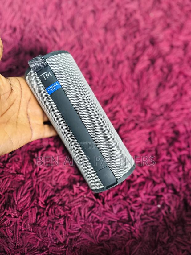 Ue Boom 3 Portable Bluetooth Speaker · Photo 2