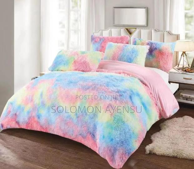 Quality Flurfy Duvet Set Available In Different Colours · Photo 1