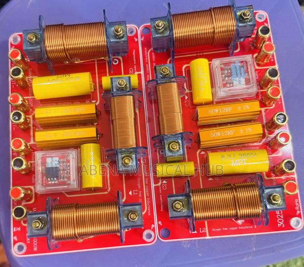 Three Way Original Speaker Crossover (For Bass) · Photo 1