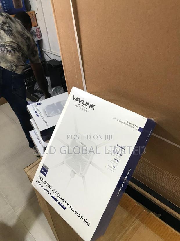 Wavlink Wifi 6 Powered By Poe And Flexible Installation · Photo 1