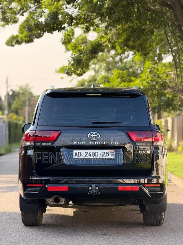 Toyota Land Cruiser 4.5 V8 VXR 2021 Black · Photo 1