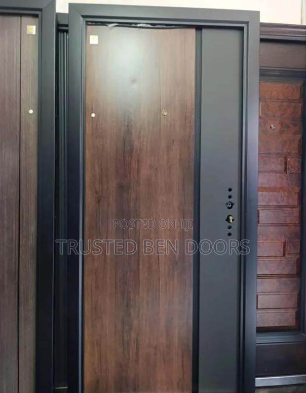 Paladin Turkey Security Single Smooth Door · Photo 1