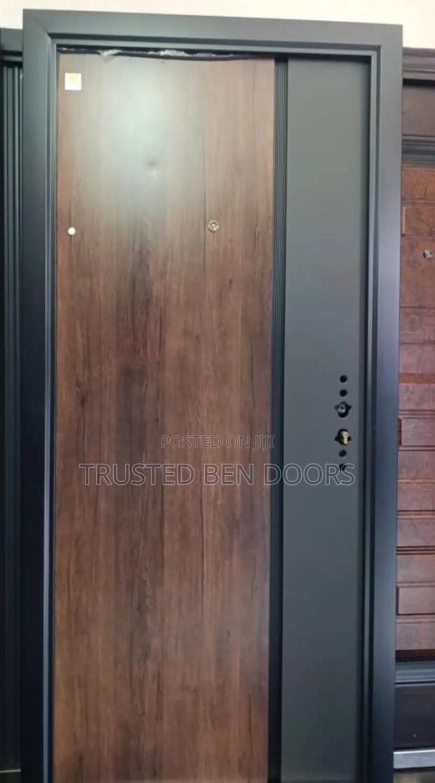 Quality Paladin Turkey Security Smooth Door [More Designs Available] · Photo 1