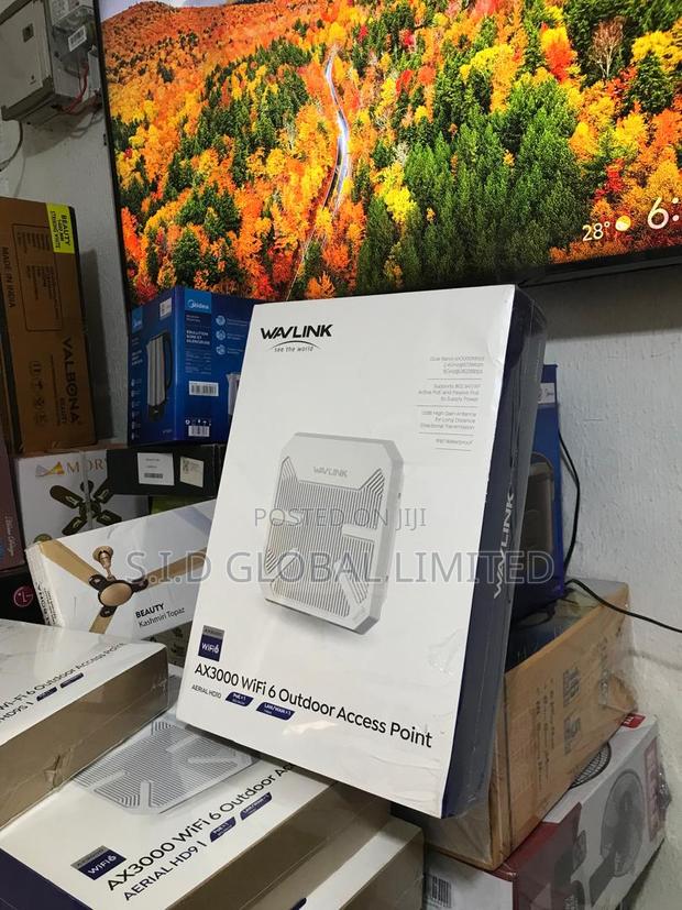 Wavlink Supports Poe And Active Poe Making Installation Flexible. · Photo 1