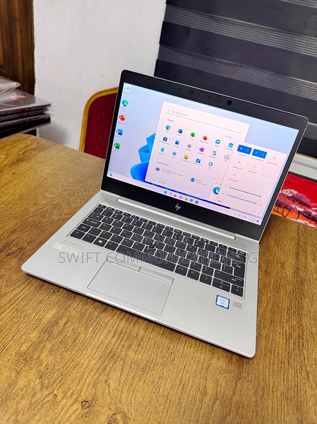 Laptop HP EliteBook 830 G5 8GB Intel Core I5 SSD 256GB · Photo 5