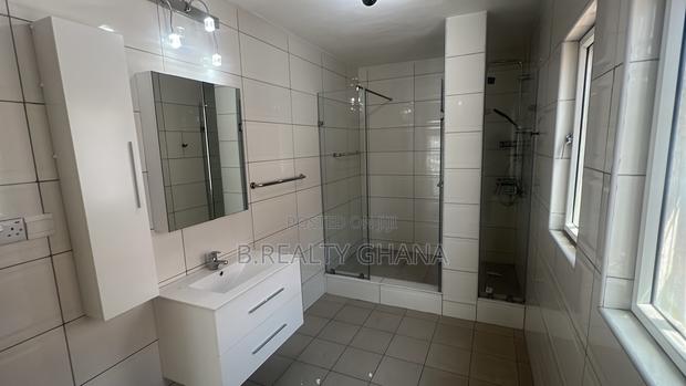 4bdrm House in Coco Palms, Cantonments for rent · Photo 8