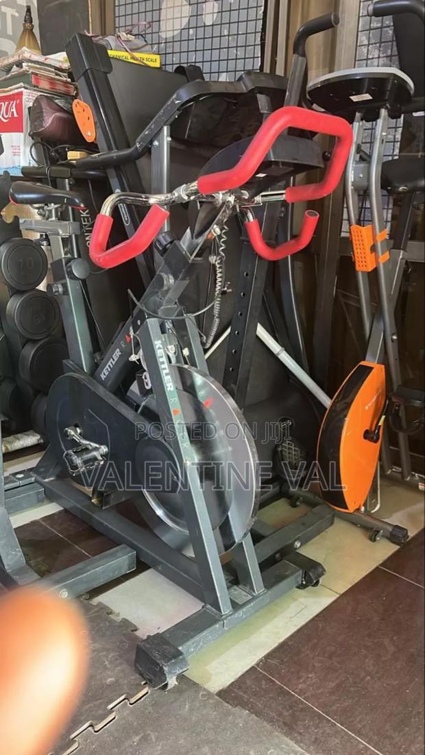 Spinning Bike for Your Keep Fit · Photo 1