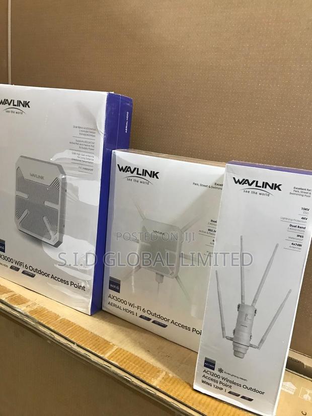 Ac1200 It Is Equipped With Passive Poe And Also Supports Active Poe · Photo 1