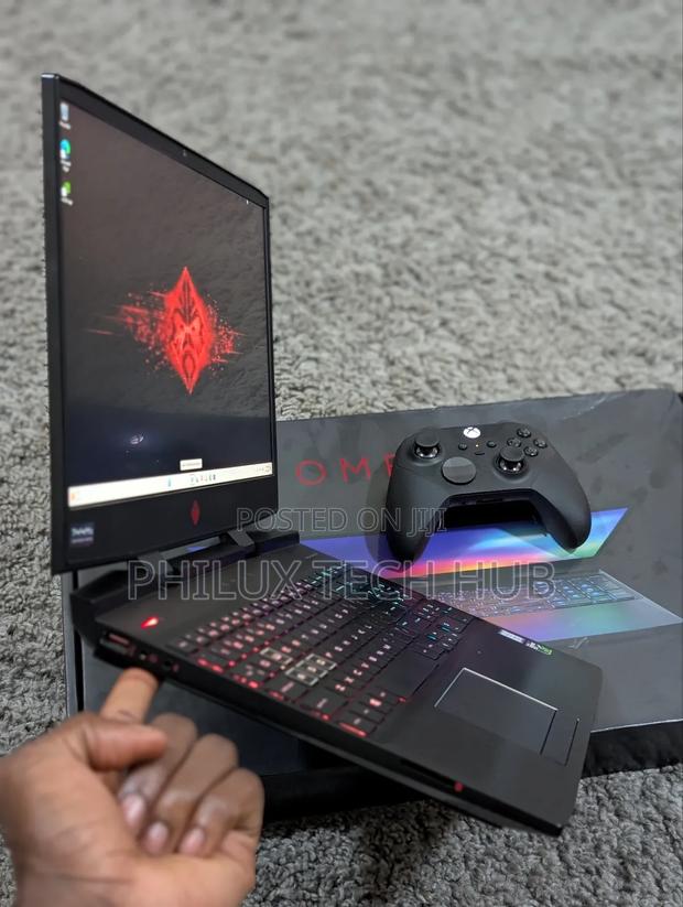New Laptop HP Omen 15 24GB Intel Core i7 SSD 1T · Photo 4