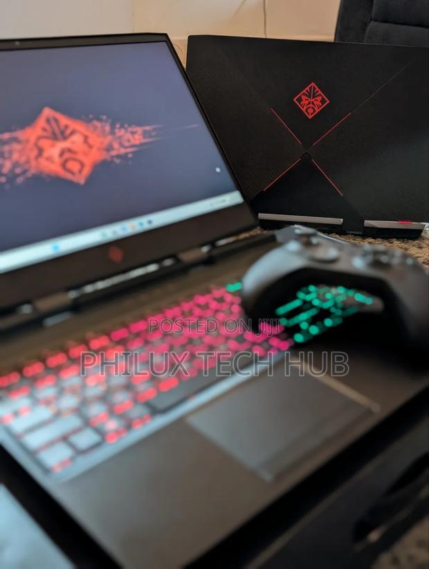 Laptop HP Omen 15 16GB Intel Core i5 SSD 512GB · Photo 3