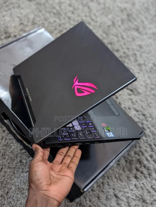 New Laptop Asus ROG Strix Hero II 24GB Intel Core I7 HDD+SSD 1.5T · Photo 4