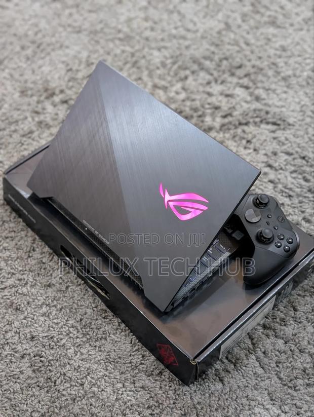 New Laptop Asus ROG Strix Hero II 24GB Intel Core I7 HDD+SSD 1.5T · Photo 1