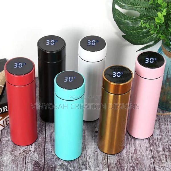 Temperature Flask With Customization · Photo 2