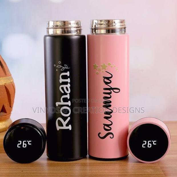Temperature Flask With Customization · Photo 5