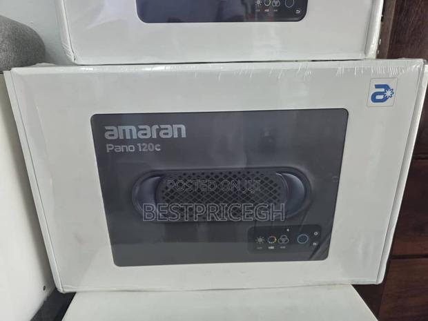 Amaran Pano 120c Lights · Photo 1