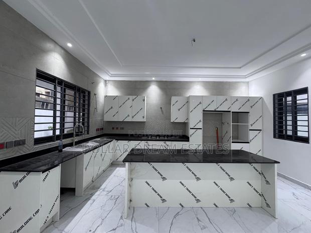 3bdrm House in Ashomang Estate for sale · Photo 8