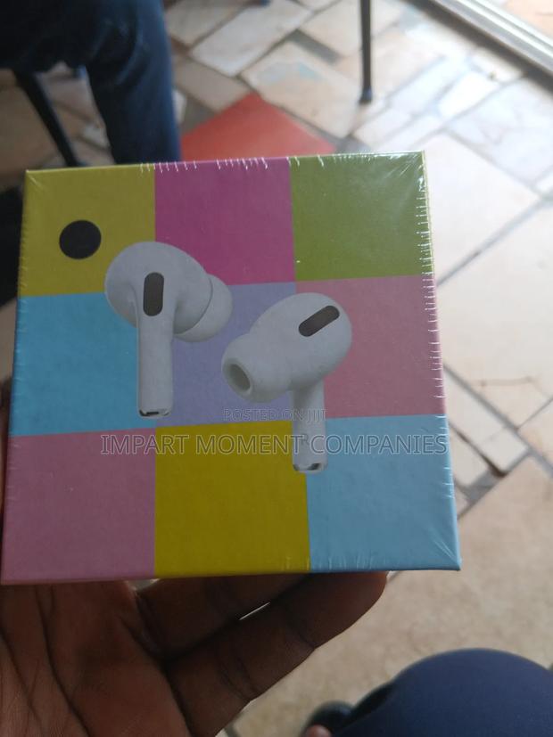 Original Airpod. Good Bass And Strong Battery Life · Photo 1