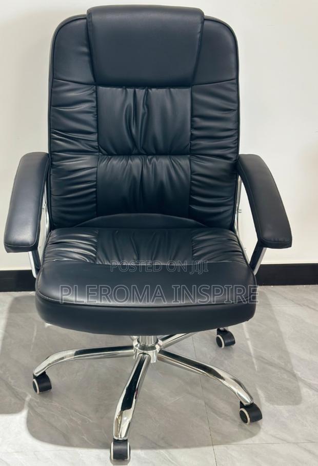 Office Furnitures and Dinning Sets · Photo 8