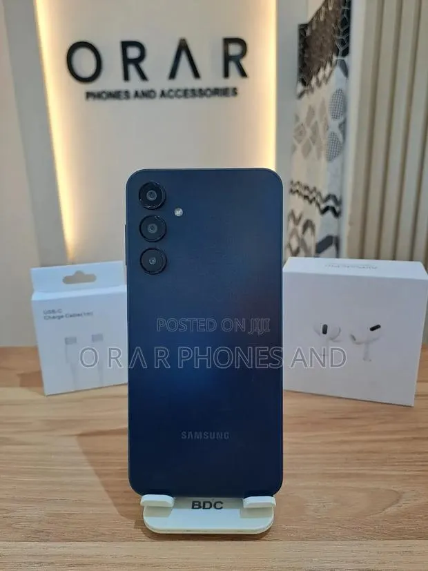 Samsung Galaxy A16 128 GB Black · Photo 1