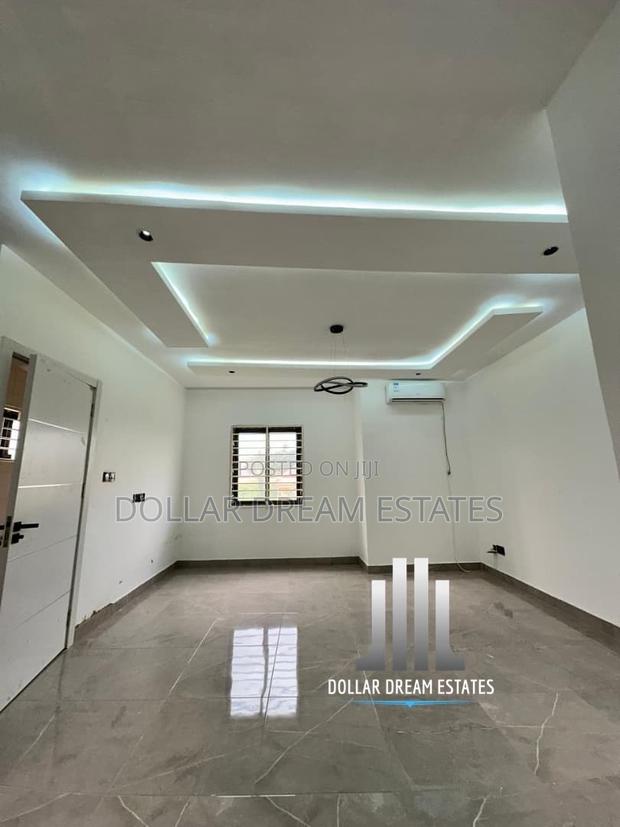 4bdrm House in Adenta for sale · Photo 2