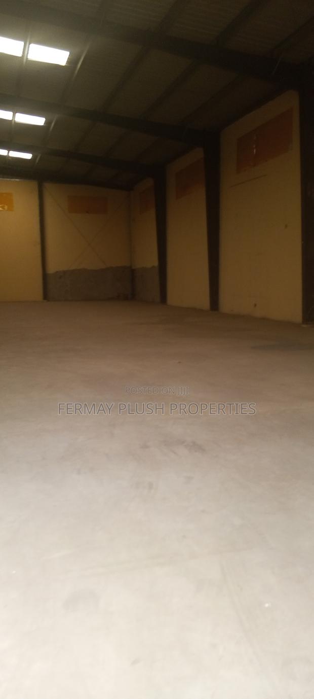 2000 Square Meters Warehouse for Rent in Spintex · Photo 3