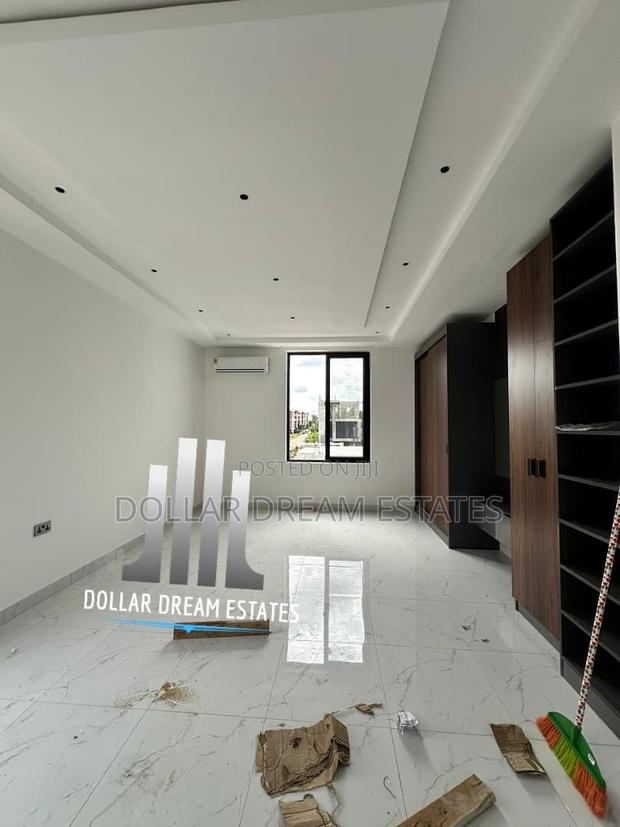4bdrm House in Adenta for sale · Photo 4