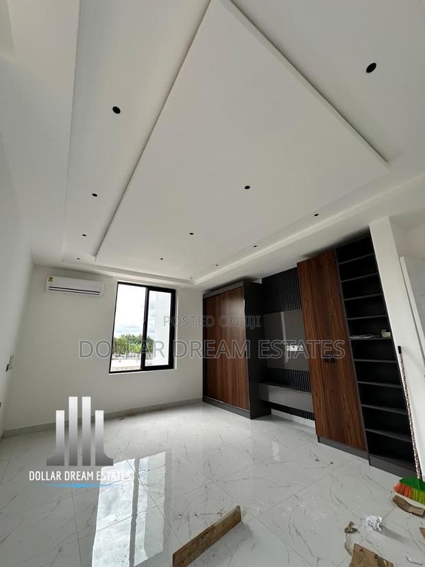 4bdrm House in Adenta for sale · Photo 5