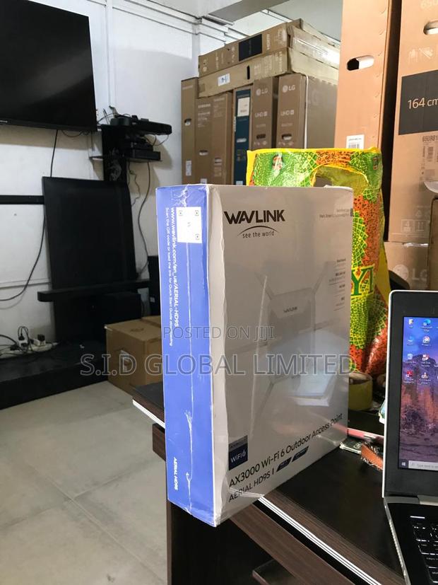 Wavlink Ip67 Rated Water Proof Outdoor Access Point · Photo 1