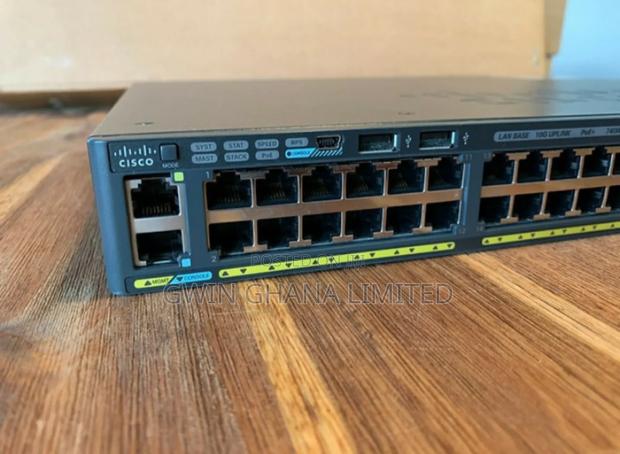 Cisco Ws-C2960. 48port Gigabit Managed Switch +2 X10GB SFP · Photo 4
